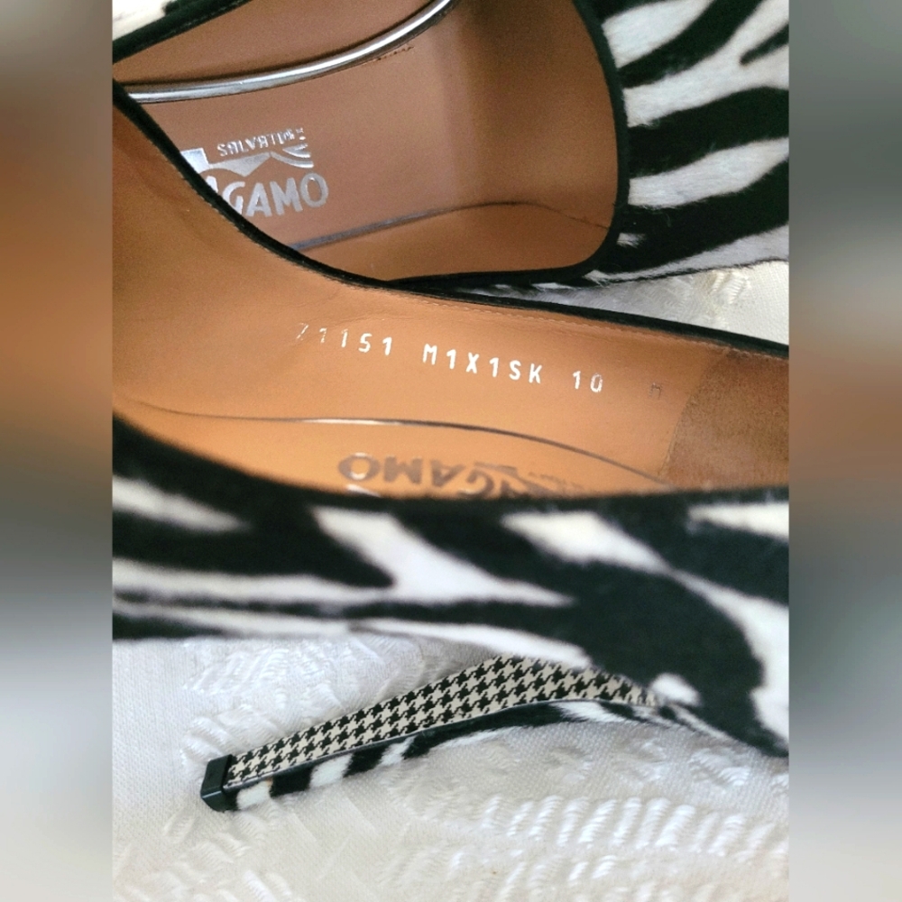 Salvatore Ferragamo Zebra Printed Calf hair Pumps - Picture 7 of 12